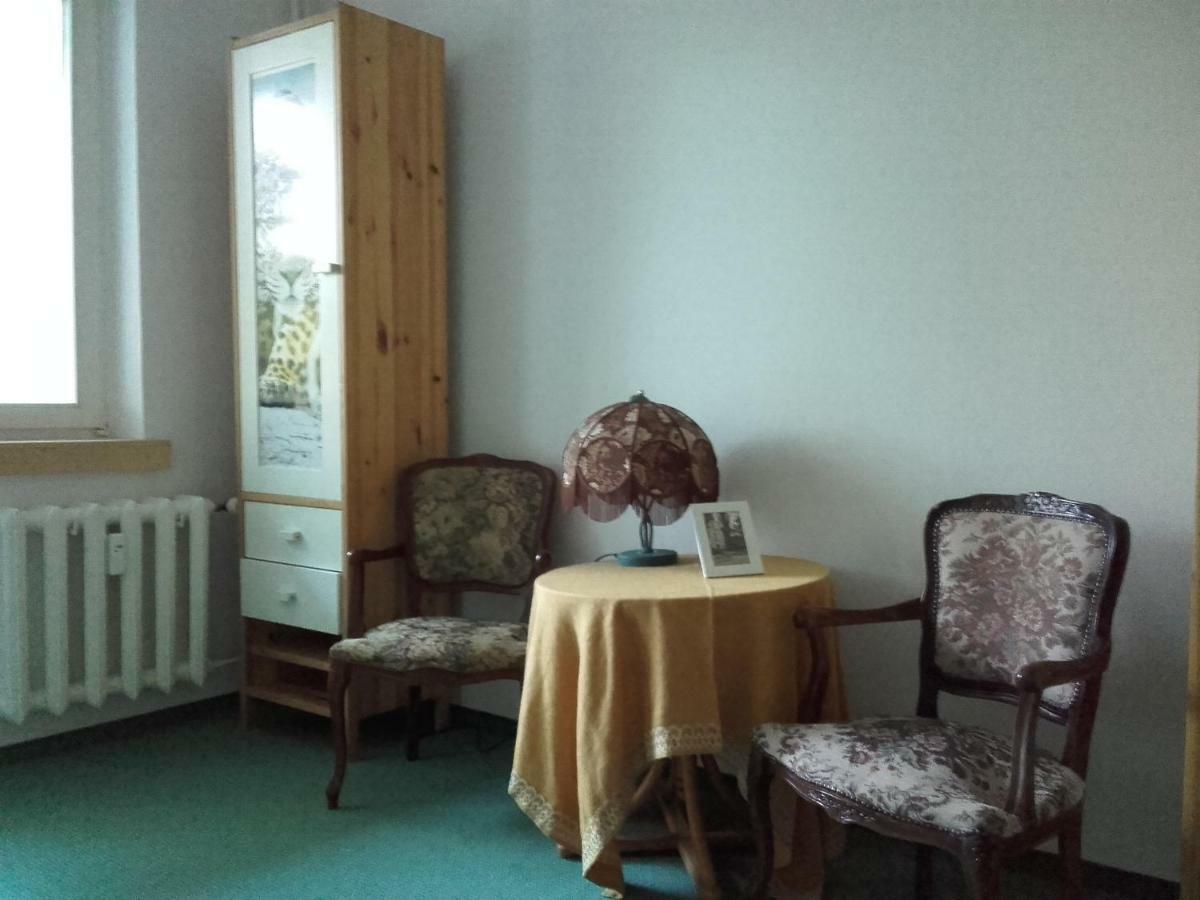 Apart Poznań Eksteriør bilde